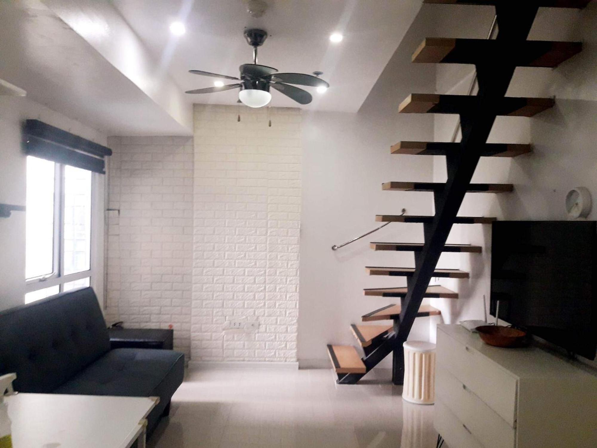 2 Bedrooms Units Forbes Area 5Th Avenue Bgc Center Manila Exterior photo